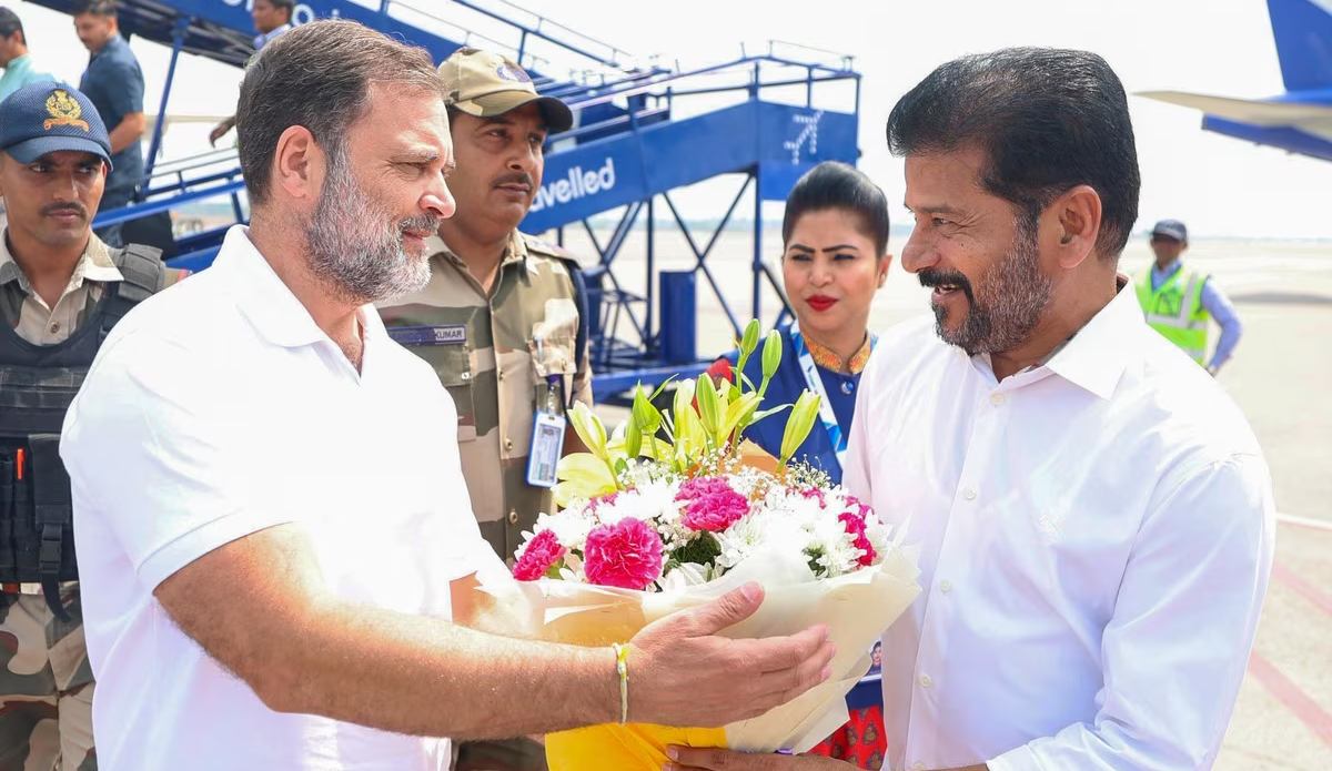 ‘राहुल गांधी प्रधानमंत्री होते तो हम अब तक PoK वापस ले लेते…’, CM रेवंत रेड्डी ने भारत के राफेल फाइटर जेट मार गिराए जाने का दावा किया, बीजेपी ने किया पलटवार