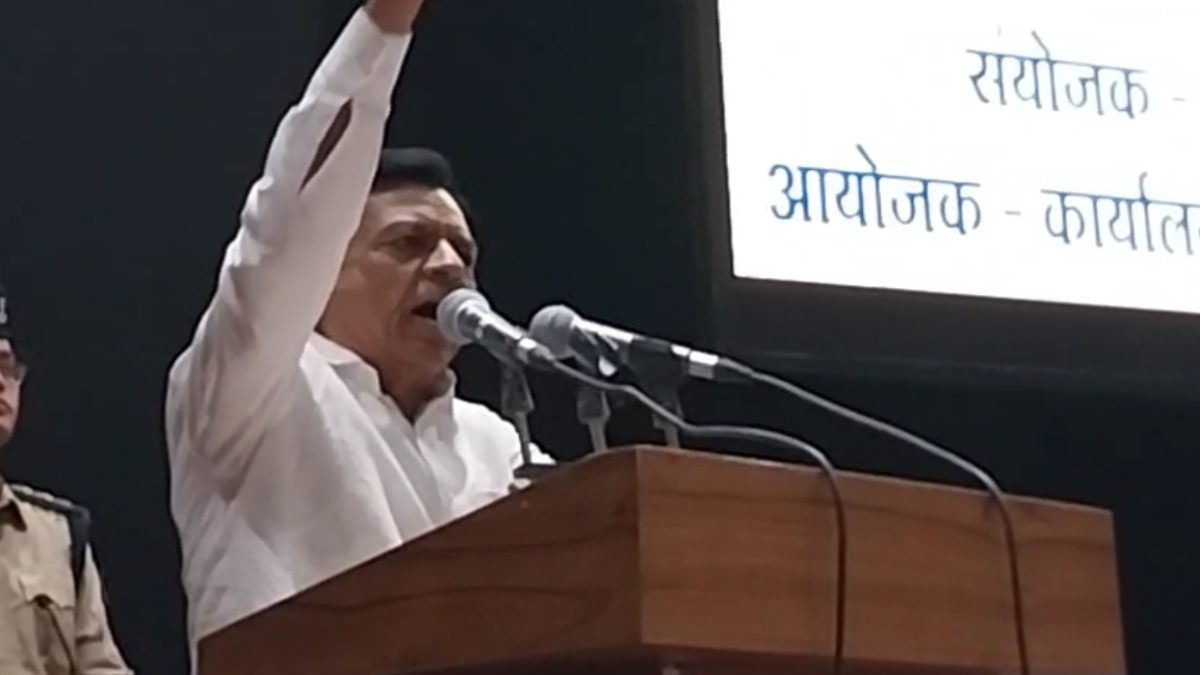 बड़ी खबर: MP के डिप्टी CM जगदीश देवड़ा ने किया भारतीय सेना का अपमान, कहा- ‘देश की सेना और सैनिक PM मोदी के चरणों में नतमस्तक’