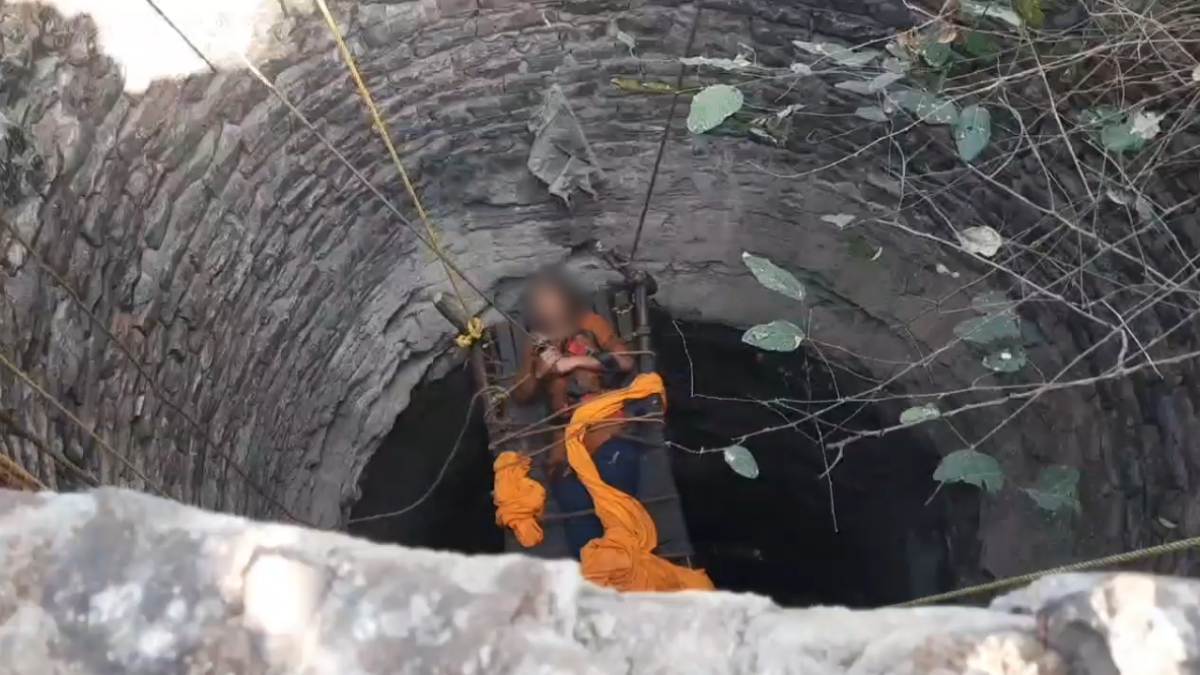 दमोह में छात्रा ने कुएं में लगाई छलांग: परीक्षा में फेल होने से थी आहत, कड़ी मशक्कत के बाद बचाई जान