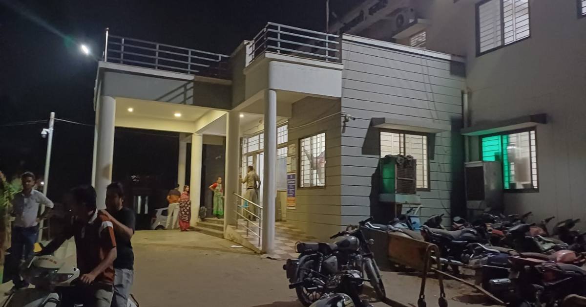Damoh में बड़ी कार्रवाई: विस्फोटक सामग्री के साथ तीन कुख्यात आरोपी गिरफ्तार, शहर में दहशत फैलाने की थी आशंका