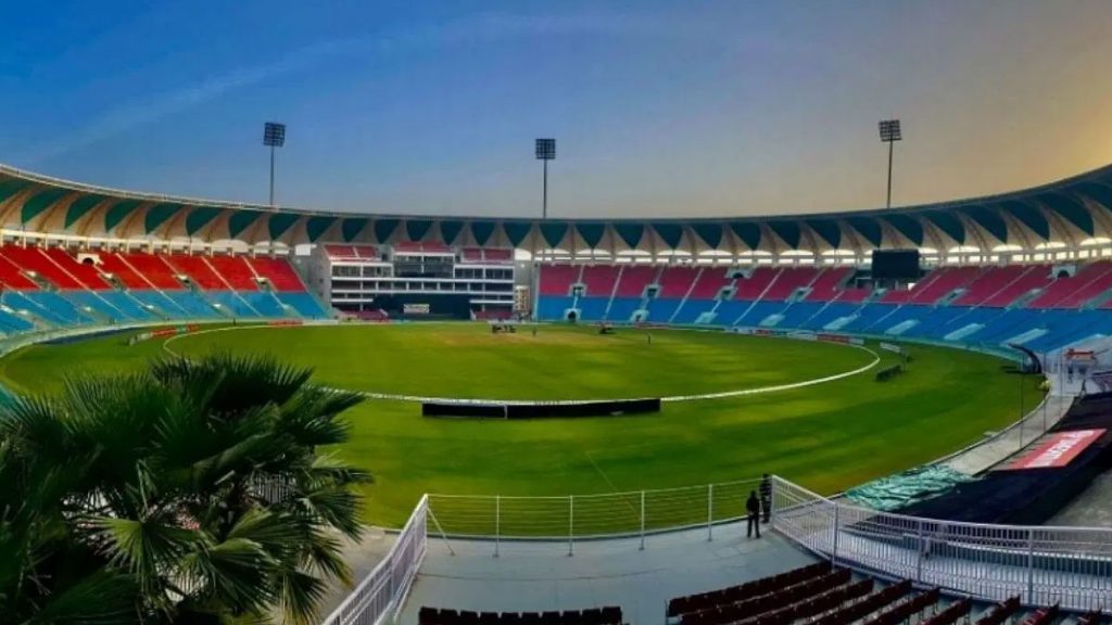 Ekana-Stadium