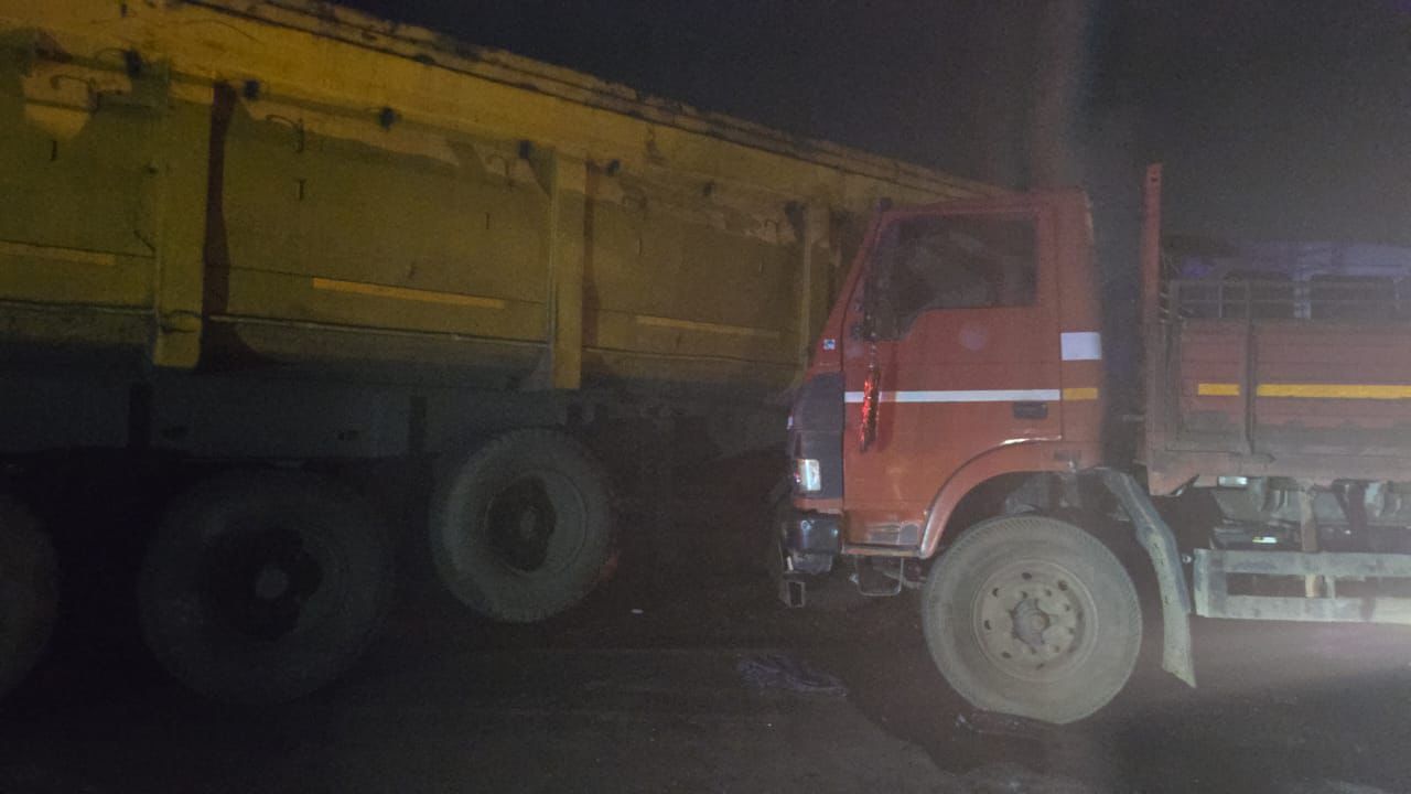 Big Breaking News: छत्तीसगढ़ में भीषण सड़क हादसा, माजदा और ट्रेलर में टक्कर से 13 लोगों की मौत, कई घायल