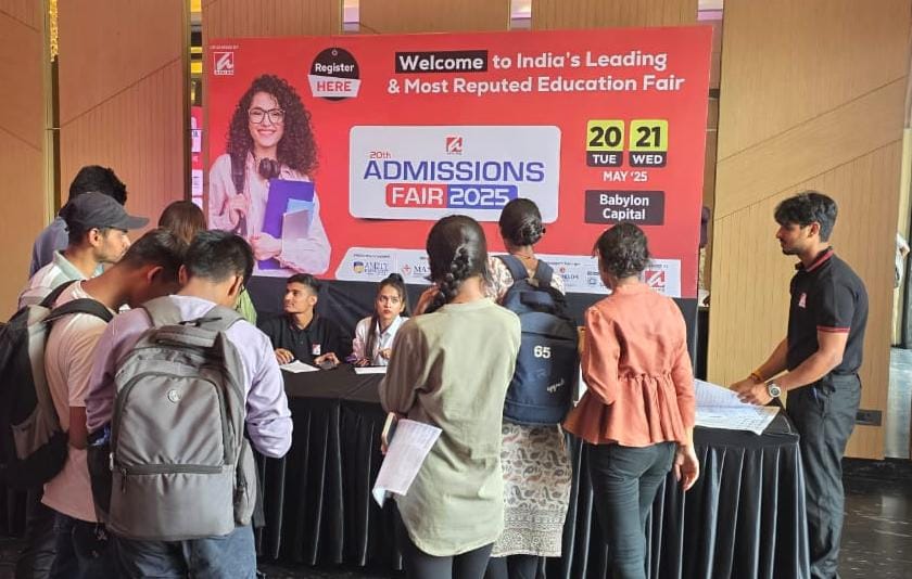 Admission Fair 2025 : रायपुर में एजुकेशन फेयर का आगाज, विशेषज्ञों से सीधे संवाद कर मार्गदर्शन ले रहे 12वीं के छात्र