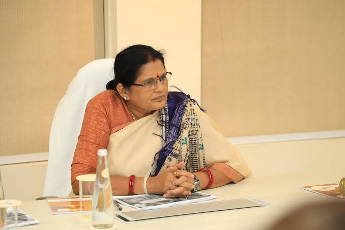 सार्वजनिक स्थानों पर स्थापित होगा स्तनपान कक्ष : उपमुख्यमंत्री प्रभाती परिडा