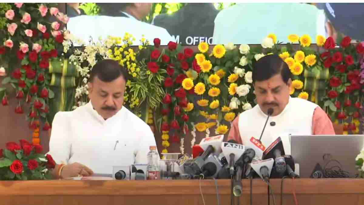 MP Board Result 2025: बोर्ड परीक्षा में टूटा 15 साल का रिकॉर्ड, लड़कियों ने मारी बाजी, प्रज्ञा जायसवाल बनी 10वीं टॉपर, 12वीं में प्रियल आई अव्वल