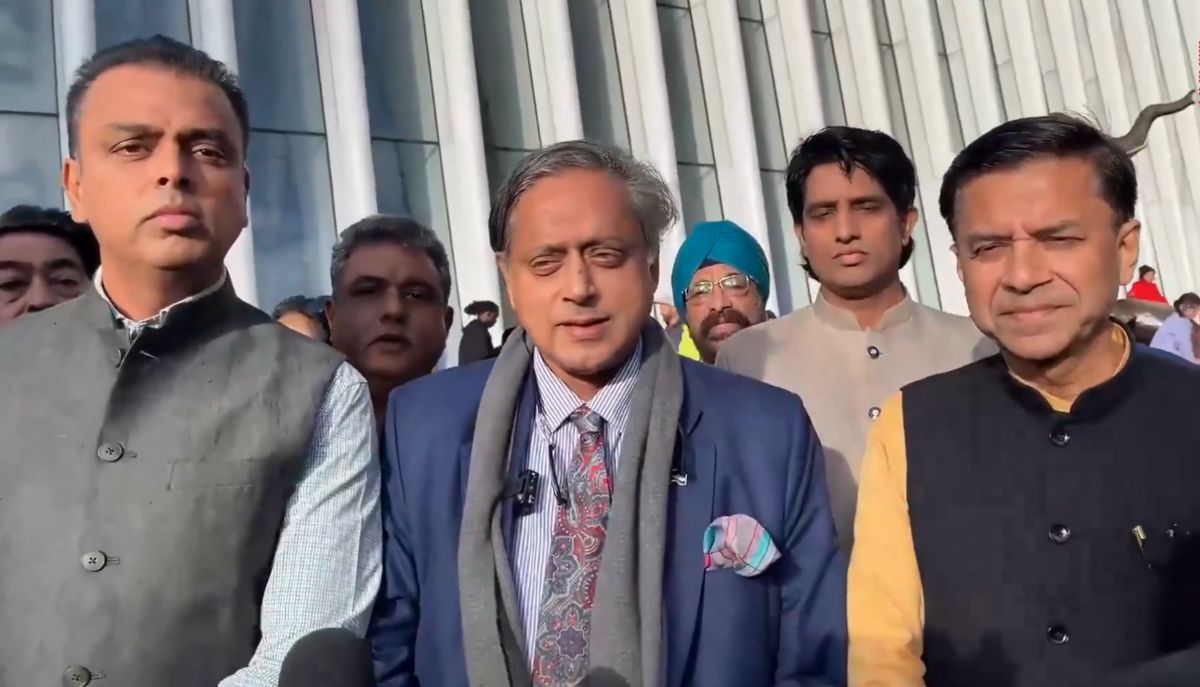 ‘जो अमेरिका ने झेला, हम भी वही झेल रहे हैं’, अमेरिका में शशि थरूर ने दिखाए तेवर, न्यूयॉर्क के 9/11 मेमोरियल से दुनिया को पाकिस्तान का असली चेहरा दिखाया