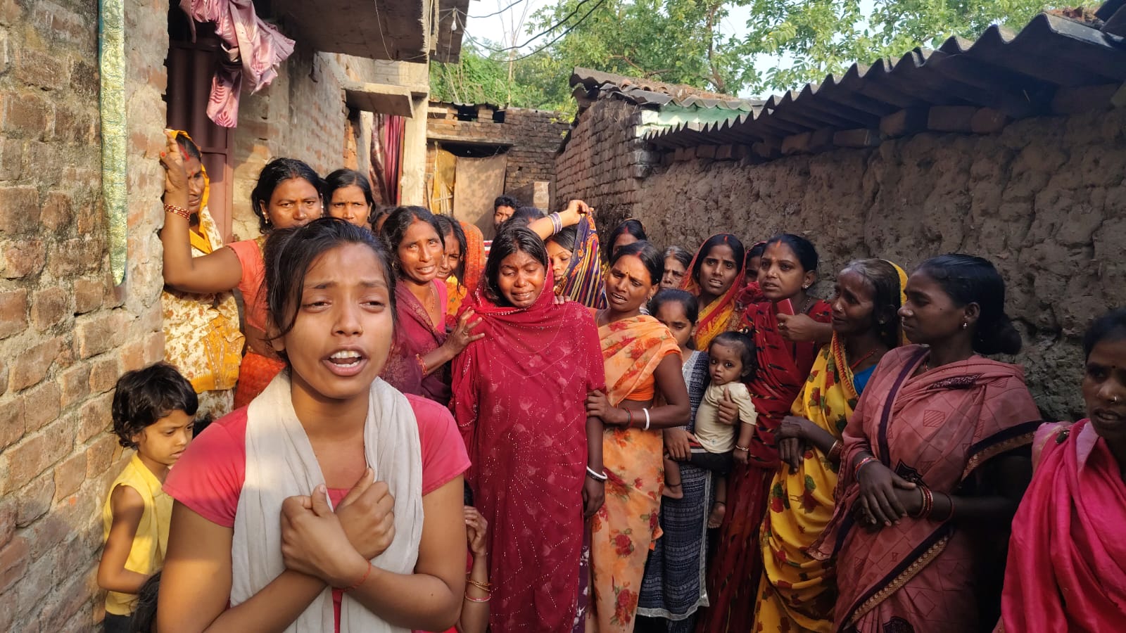 Bihar News: आपसी रंजिश को लेकर युवक की गोली मारकर हत्या, घटना के बाद आरोपी मौके से फरार 