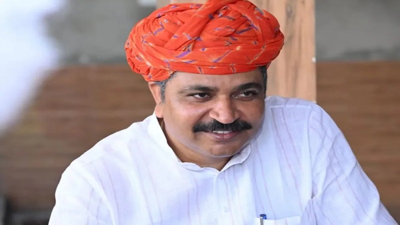 Rajasthan Politics: राहुल गांधी की सदस्यता 24 घंटे में गई, कंवरलाल की अब तक क्यों बरकरार?- कांग्रेस ने उठाए सवाल, जाएगी सुप्रीम कोर्ट