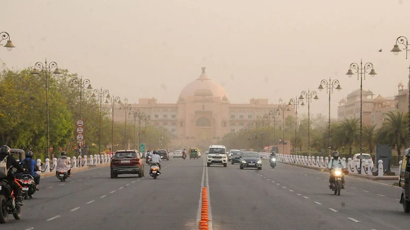 Rajasthan Weather Update: भीषण गर्मी से मिलेगी राहत, पूर्वी जिलों में बारिश और आंधी का अलर्ट, पश्चिमी जिलों में लू का कहर जारी