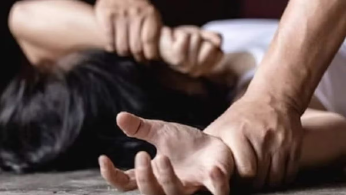Bihar News: दरिंदगी की सारी हदें पार! पति के सामने महिला नर्तकी के साथ सामूहिक दुष्कर्म