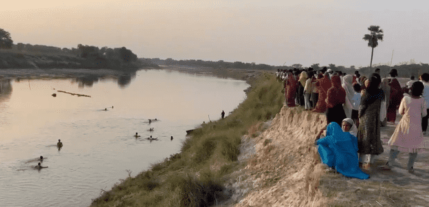 Bihar News: नदी में नहाने गए 3 बच्चे डूबे, एक की मौत, दूसरे को निकाला बाहर, तीसरे की तलाश जारी