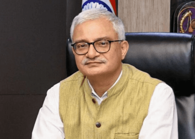 Bihar News: बिहार दौरे पर है चुनाव आयुक्त डॉ विवेक जोशी, आज सशस्त्र सीमा बल और वन विभाग के पदाधिकारियों के साथ करेंगे बैठक