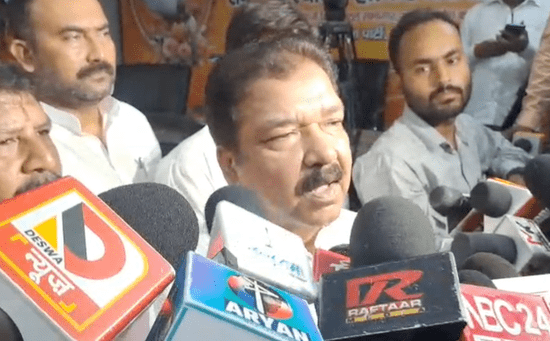Bihar News: मन की बात कार्यक्रम पर बीजेपी प्रदेश अध्यक्ष डॉ. दिलीप जायसवाल ने दिया बयान, कहा- ‘ऑपरेशन सिंदूर को लेकर प्रधानमंत्री ने चर्चा की है’