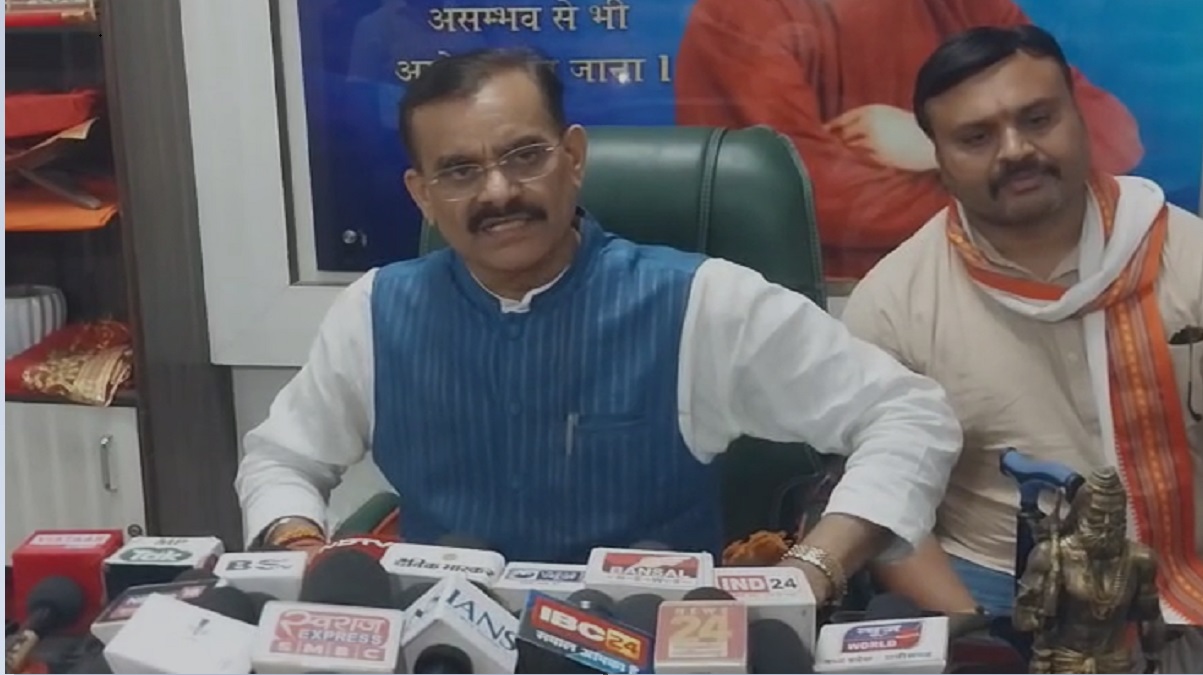 लव जिहादियों को ऐसी सजा मिलेगी कि वे भूल जाएंगे कि…’लव जिहाद’ कांड पर वीडी शर्मा का फूटा गुस्सा, जातिगत जनगणना पर दिया बड़ा बयान