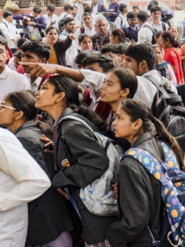 CBSE ने किया 10वीं का रिजल्ट जारी ,  93.66% छात्र पास