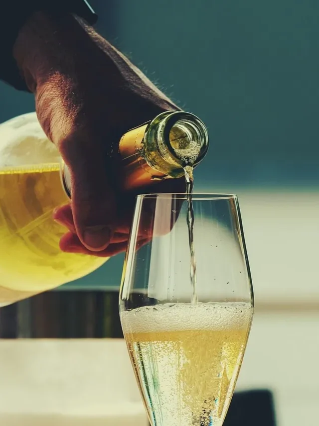 इस मुस्लिम देश में 73 साल बाद मिलेगी शराब