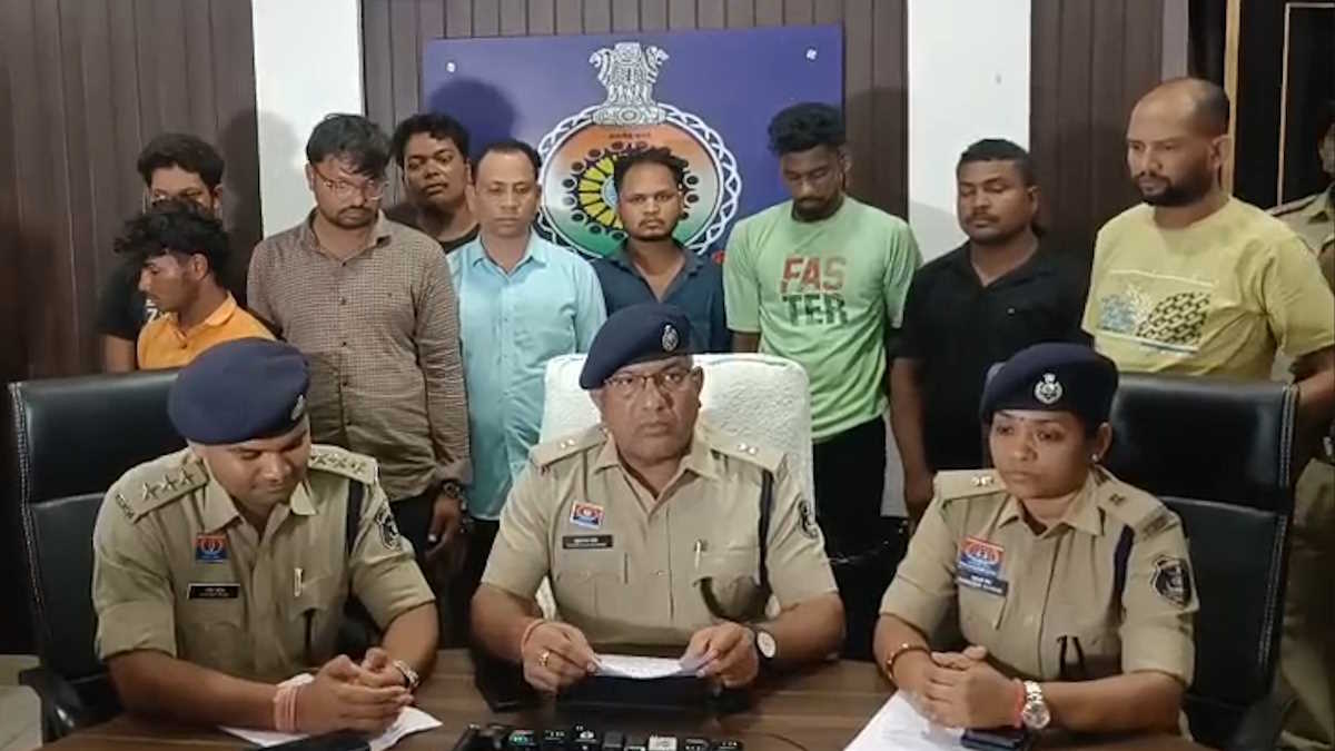 डॉक्टर की सुसाइड नोट से मिले सुराग, पुलिस ने 9 आरोपियों को किया गिरफ्तार, जानिए पूरा मामला…