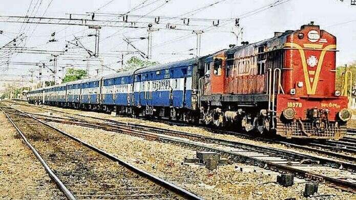 Bihar Railway News: इस दिन 4 घंटे देरी से चलेगी विक्रमशिला एक्सप्रेस, जनसेवा एक्सप्रेस 2 घंटे रहेगी लेट, यात्रा से पहले देख ले यह खबर…
