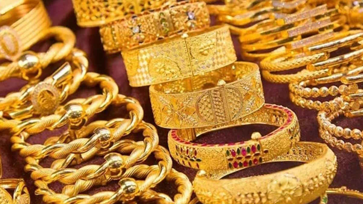पाकिस्तान में मचा हाहाकार, सोना, हीरा, रत्न और आभूषणों के आयात-निर्यात पर लगाया प्रतिबंध…