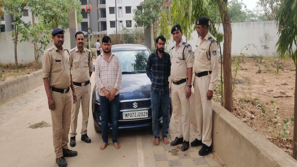 नशे के सौदागरों पर नकेल: चेकिंग के दौरान धराए 2 तस्कर, गांजा तस्करी का तरीका जानकर हो जाएंगे हैरान