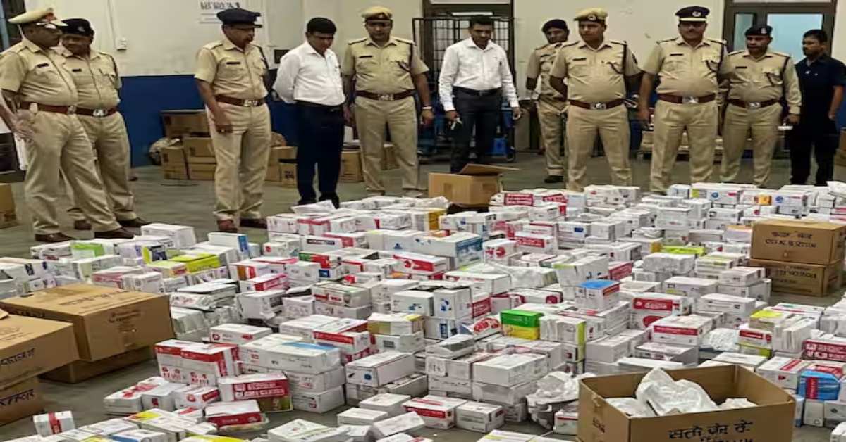 नकली दवाइयों के कारोबार पर योगी सरकार का बड़ा प्रहार, 30 करोड़ रुपये से ज्यादा की खेप जब्त, बड़ी संख्या में कारोबारियों के लाइसेंस निरस्त