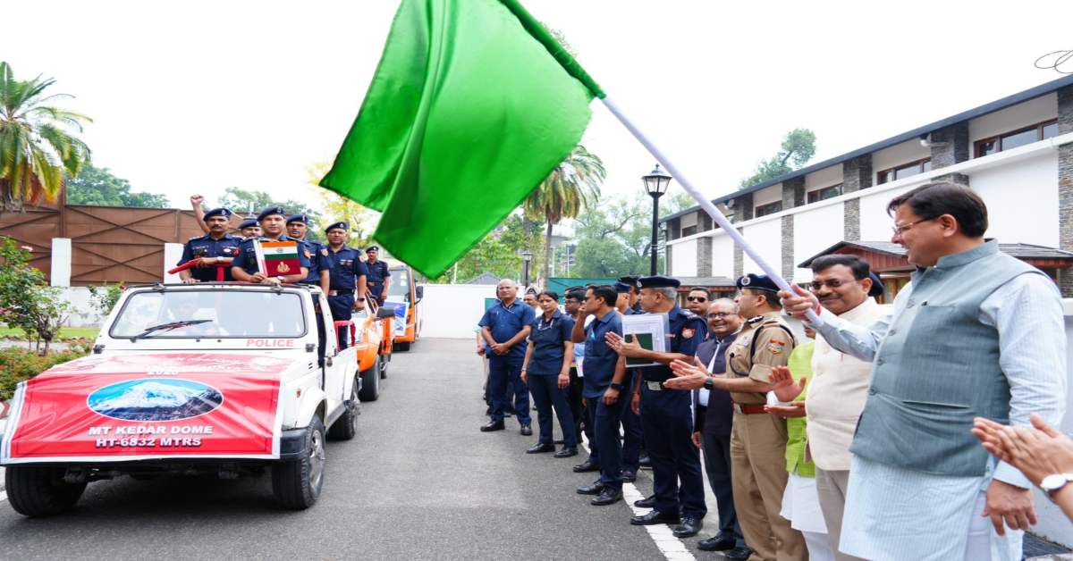 NDRF जवानों को तृतीय पर्वतारोहण अभियान जाने पर CM धामी ने दी शुभकामनाएं, कहा- इस ट्रैक पर आने वाले…