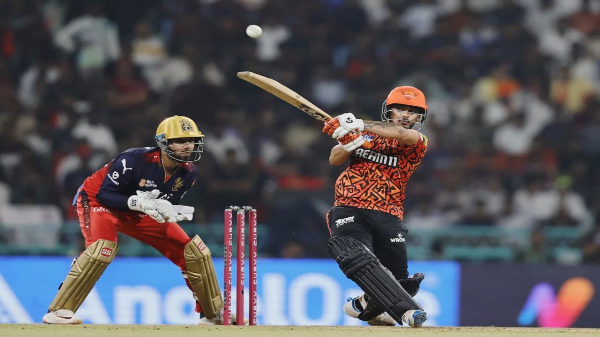 RCB vs SRH IPL 2025: हैदराबाद ने बेंगलुरु को दिया 232 रन का टारगेट, ईशान किशन ने खेली 94 रनों की तूफानी पारी