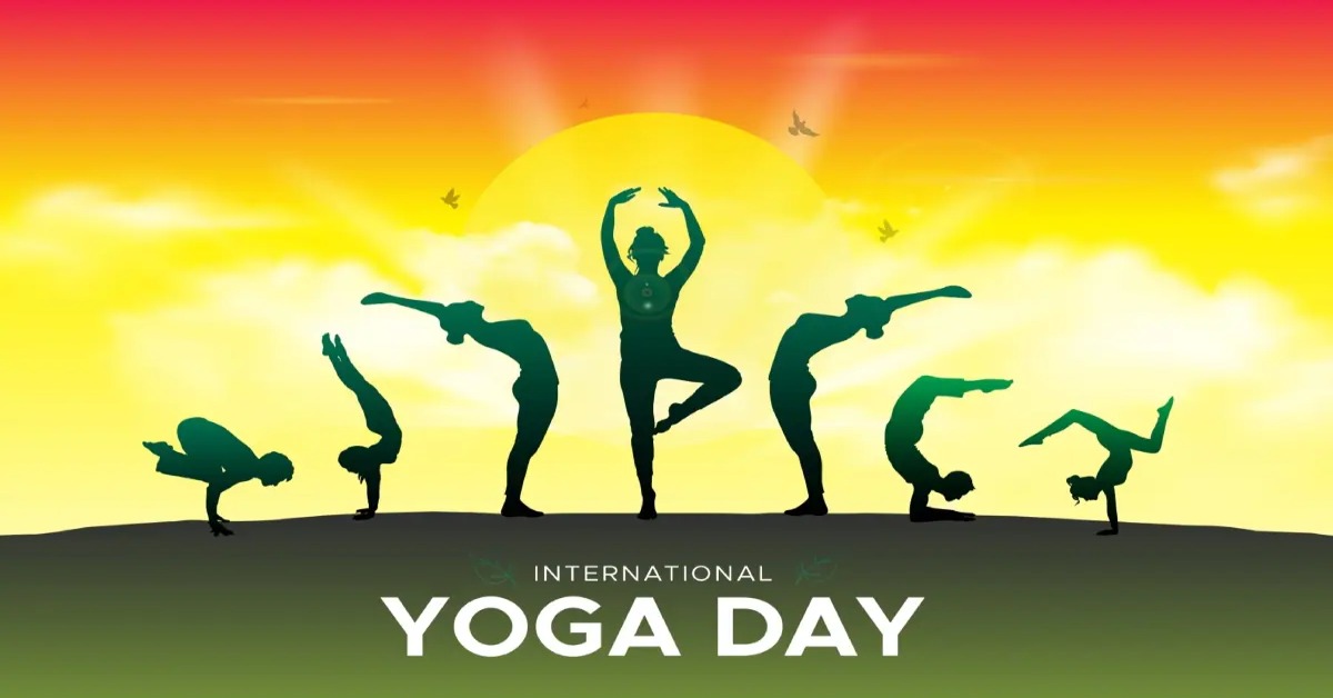 International Yoga Day 2025 : सीएम धामी के साथ 10 देशों के राजदूत भी करेंगे योग, कार्यक्रम को भव्य रूप देने की तैयारी