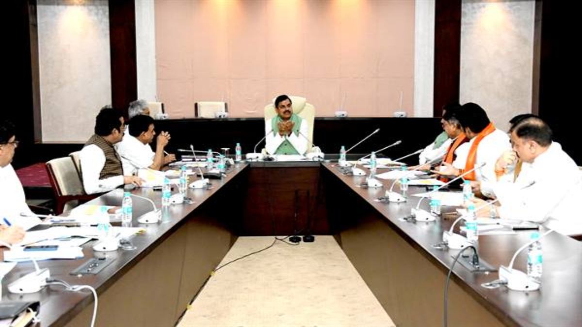 सिंहस्थ के लिए तकनीकी अधिकारी-कर्मचारियों को मिलेगा प्रतिनियुक्ति का चांस! मंत्रि-मंडलीय समिति की तीसरी बैठक, CM डॉ. मोहन ने दिए ये निर्देश