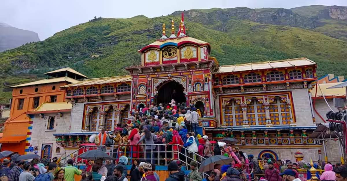 तीर्थयात्रियों के लिए जरूरी खबर : चमोली पुलिस ने जारी की एडवाइजरी, इन बातों का रखें ध्यान, नहीं तो