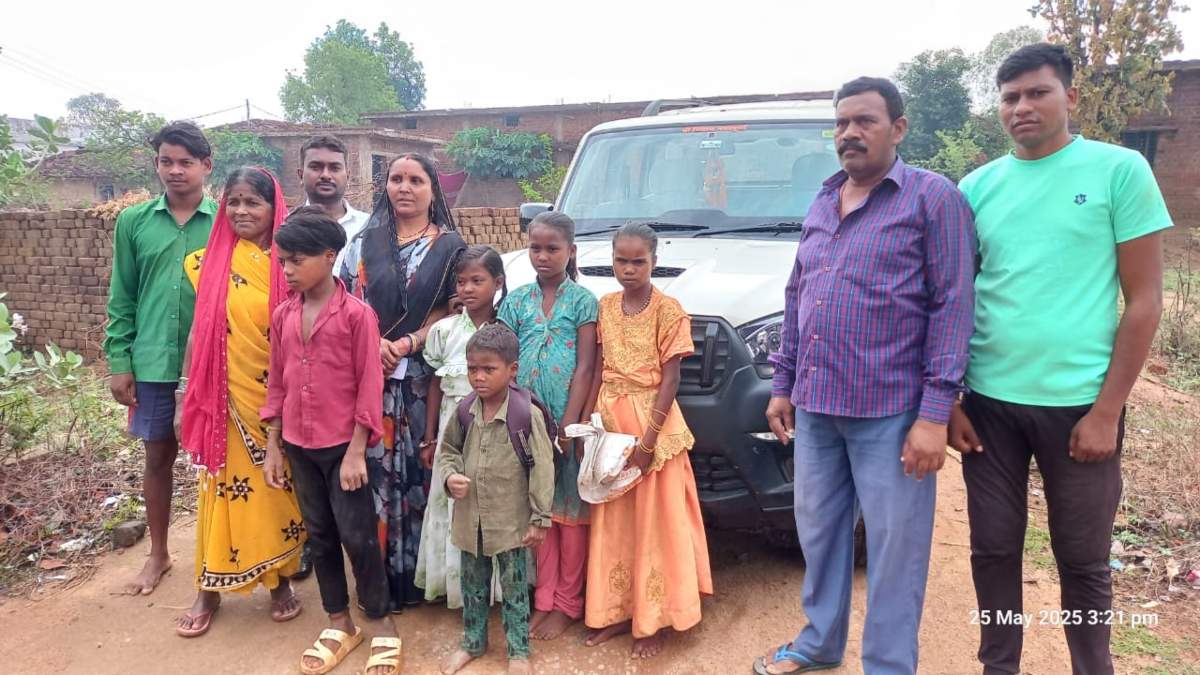 कलेक्टर ने 5 अनाथ कमार बच्चों के भविष्य को किया सुरक्षित, शिक्षा, आवास और भोजन का किया प्रबंध, हर माह मिलेगी आर्थिक सहायता…