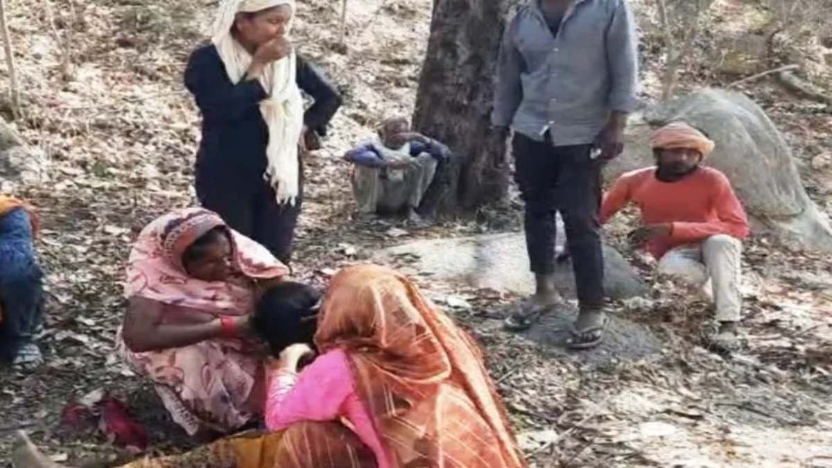 एक हाथ में मिठाई और दूसरे हाथ में चाकू लेकर मिलने पहुंचा था अब्दुलः हत्या का आरोपी युवती के किसी और लड़के से बात करने से था नाराज