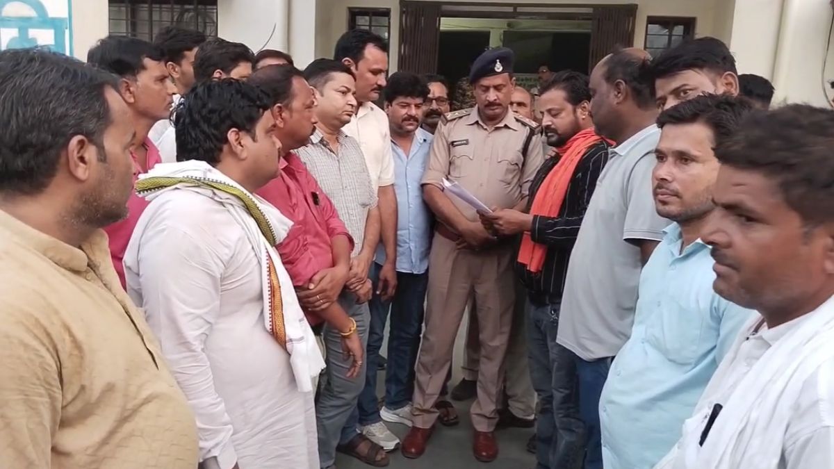 भगवान श्रीराम और अंबेडकर के फाइट का वीडियो  वायरलः हिंदू संगठनों ने जताई आपत्ति, यूपी लखनऊ के आकाश जाटव के आईडी से डाला Video