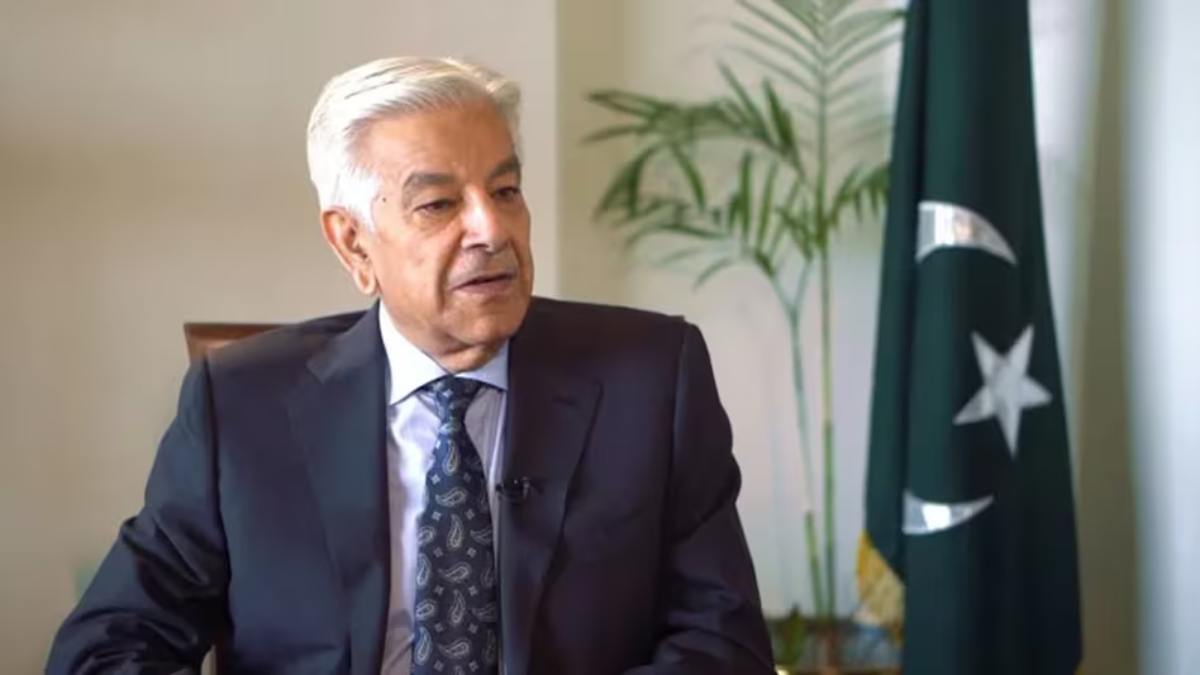 India Pakistan War : भारत-पाक के बीच तनाव की स्थिति, क्या परमाणु हथियार का इस्तेमाल करेगा पाकिस्तान, जानिए पाक के रक्षा मंत्री ने क्या कहा…