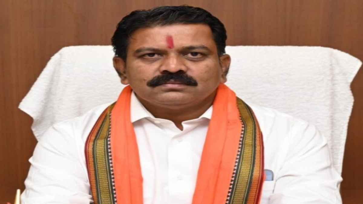 घुसपैठियों की खैर नहीं : छत्तीसगढ़ में चलेगा विशेष अभियान, डिप्टी सीएम विजय शर्मा ने कहा – प्रत्येक जिले में होगा स्पेशल टास्क फोर्स का गठन