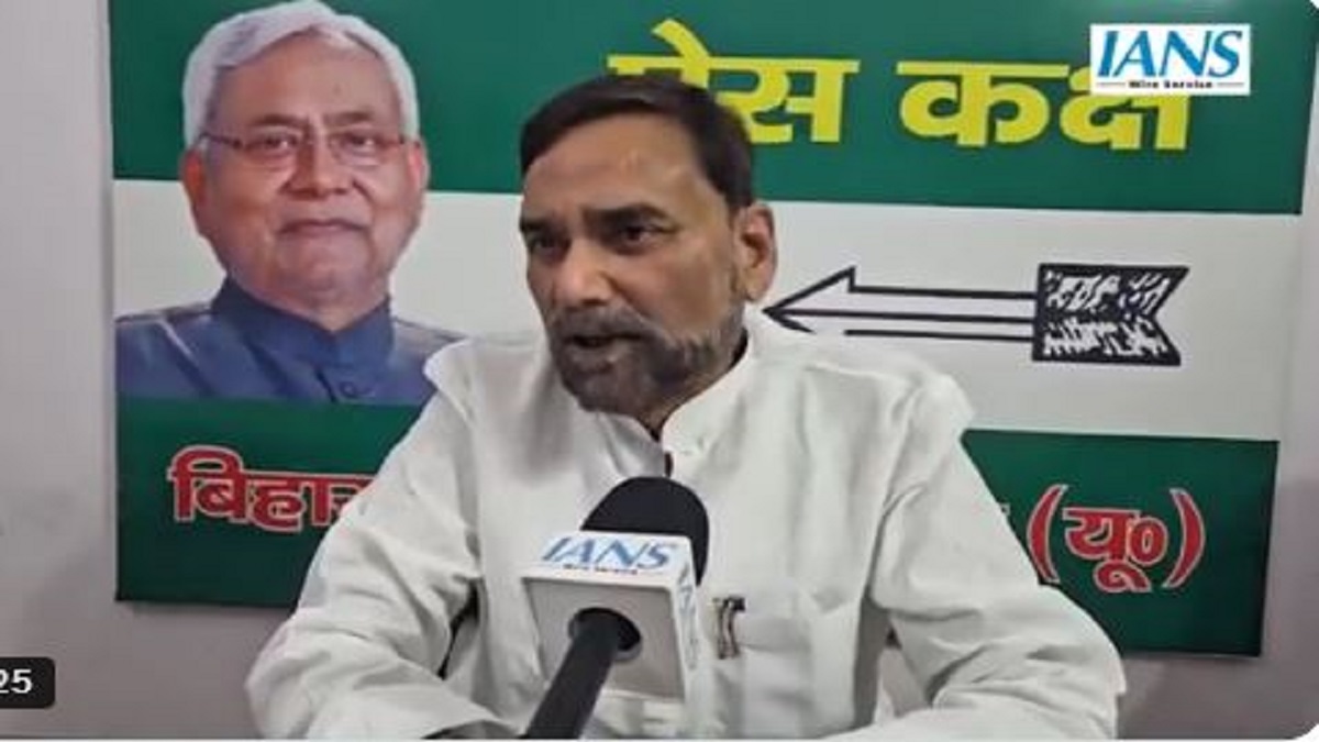 Bihar Election 2025: बिहार चुनाव पर बड़ी भविष्यवाणी, जानें NDA को मिलेगी इस बार कितनी सीटें, देखें वीडियो…