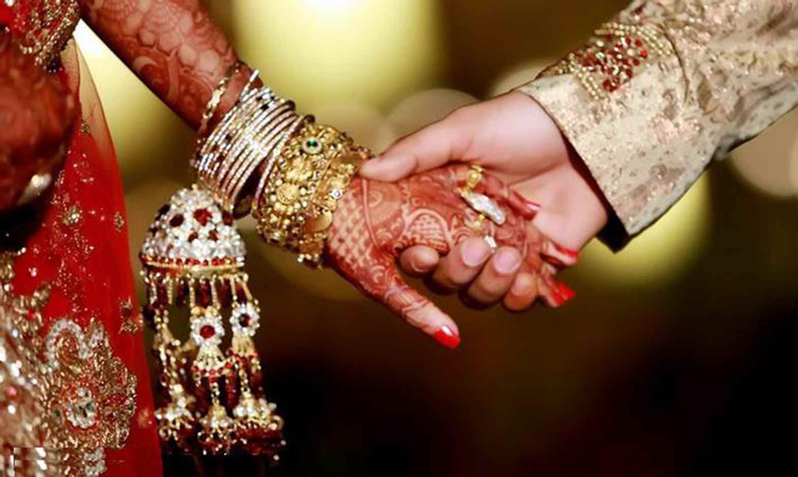 दोस्ती, प्यार और फिर शादी…लेकिन घर वाले नहीं राजी, परेशान पति ने ‘सोनम कांड’ का दिया उदाहरण, कहा- दूसरी जगह जबरन शादी करने पर बनते हैं ऐसे हालात