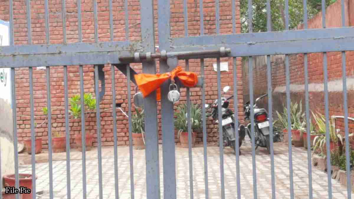 MP में कई सरकारी कॉलेज पर लगेगा ताला: इस वजह से सरकार उठाने जा रही कदम, कांग्रेस बोले- नए खोलेंगे नहीं और पुराने…