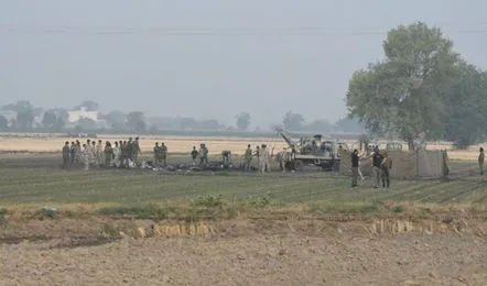 पंजाब के बठिंडा में क्रेश हुआ लड़ाकू विमान, सेना ने सील किया पूरा इलाका