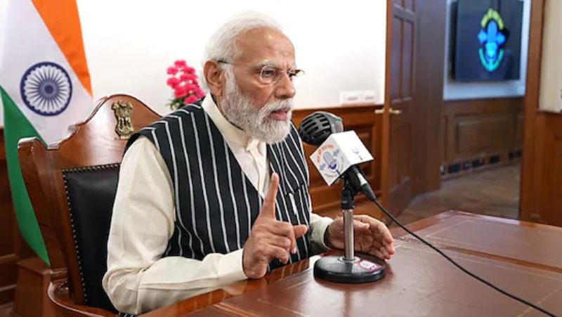 Mann ki Baat: ‘मन की बात’ में पीएम मोदी में किया ऑपरेशन सिंदूर का जिक्र, स्वस्थ सेहत पर जोर देते हुए कहा-‘फिट इंडिया ही स्ट्रॉन्ग इंडिया की नींव’