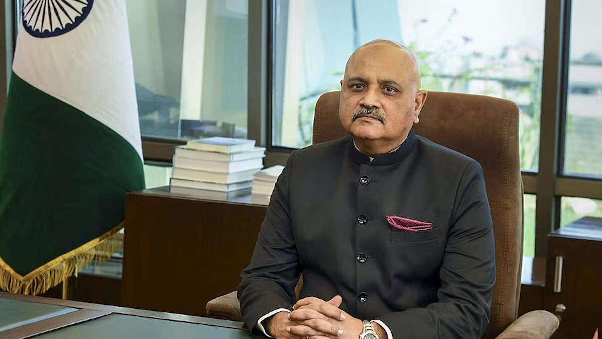सीबीआई निदेशक प्रवीण सूद को दिया गया एक साल का सेवा विस्तार, एक दिन पहले हुई थी समिति की बैठक…
