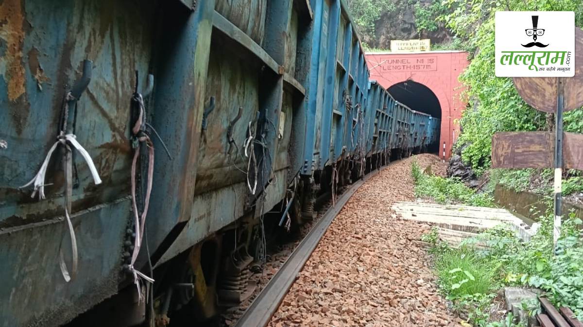 छत्तीसगढ़ में टला बड़ा रेल हादसा: केके लाइन पर मालगाड़ी के 37 डिब्बे पटरी से उतरे, कई ट्रेनों को किया गया रद्द