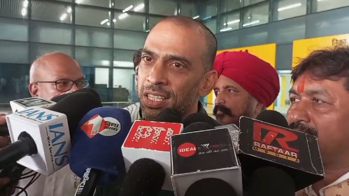 मेनिफेस्टो कमेटी की बैठक में शामिल होने के लिए पटना पहुंचे कृष्णा अल्लावरू, बताया बिहार में क्या होगा महागठबंधन का मुख्य उद्देश्य?