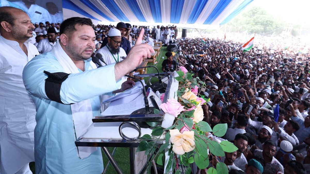 बिहार में शरिया कानून लागू करना चाहते हैं तेजस्वी यादव? नेता प्रतिपक्ष पर BJP का बड़ा हमला, कहा- समाजवाद की जगह नमाजवाद को…