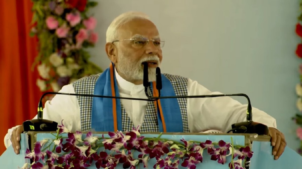 ‘रउआ लोगन के प्रणाम करा तानी’ PM मोदी ने भोजपुरी भाषा में स्वीकार किया लोगों का अभिवादन, सीवान को बताया संविधान को ताकत देने वाली भूमि