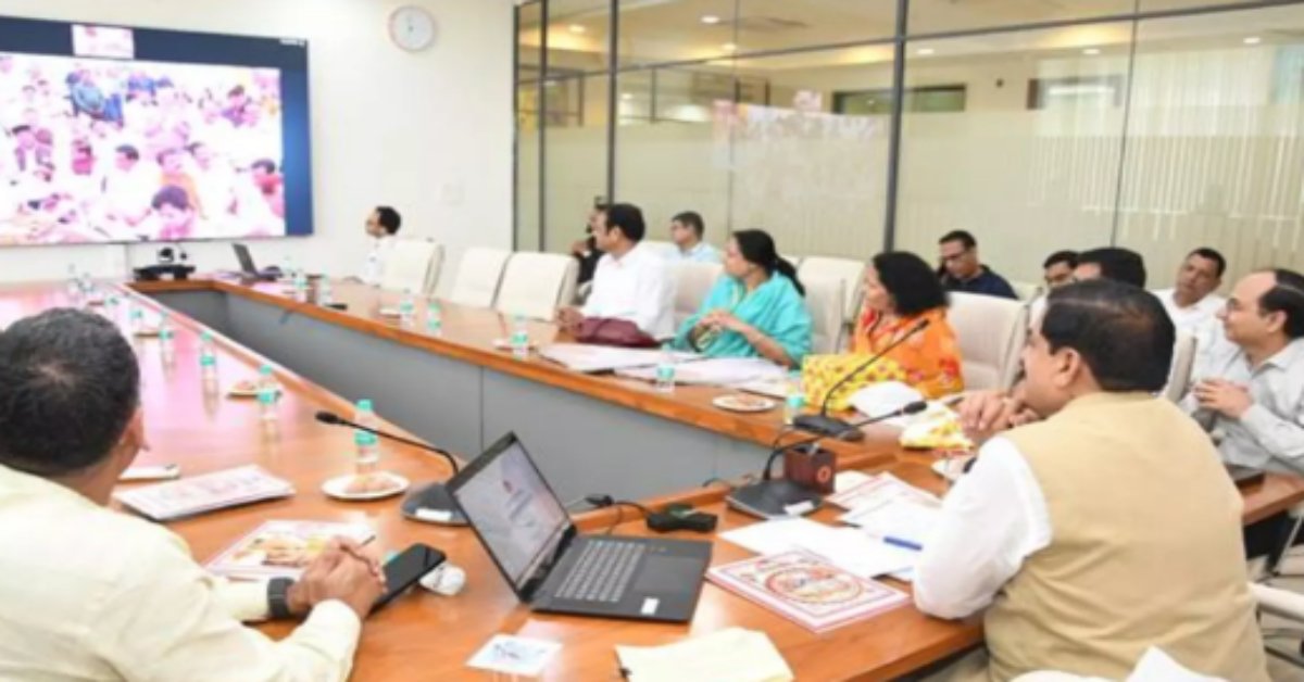 Hanuman Dham: हनुमत धाम के भूमिपूजन में वर्चुअली शामिल हुए CM डॉ मोहन, कहा- सनातन संस्कृति के केंद्र के रूप में पहचान बना रहा भोपाल