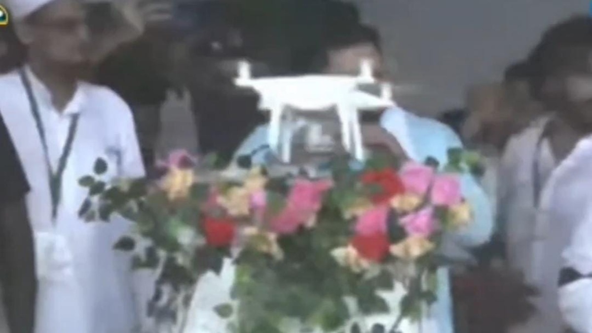 Tejashwi Prasad Yadav : बाल -बाल बचे तेजस्वी यादव, खुद को ऐसे बचाया, जानें क्या है पूरा मामला