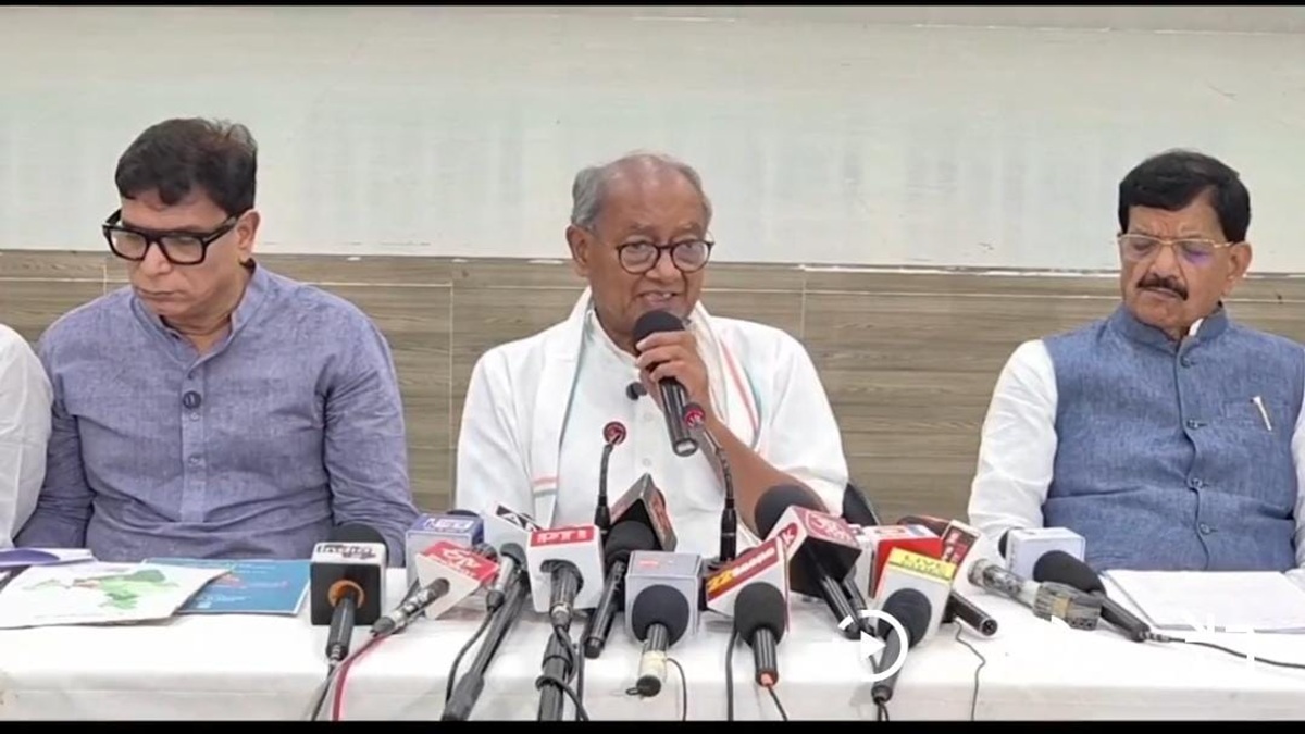 Bihar Election 2025 : चुनाव आयोग की निष्पक्षता पर उठे सवाल, बिहार की शिक्षा और भर्ती व्यवस्था को दिग्विजय ने बताया भयावह