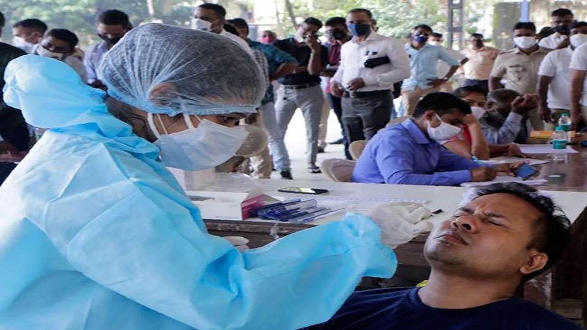 दिल्ली में कोरोना का कहर, एक्टिव केस 700 के पार, अब तक 7 की मौत