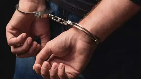 ‘कॉल सेटर, नौकरी और 50 मास्टर Key’, रात के अंधेरे में चोरी करने वाली लड़की, पुलिस ने कर लिया गिरफ्तार